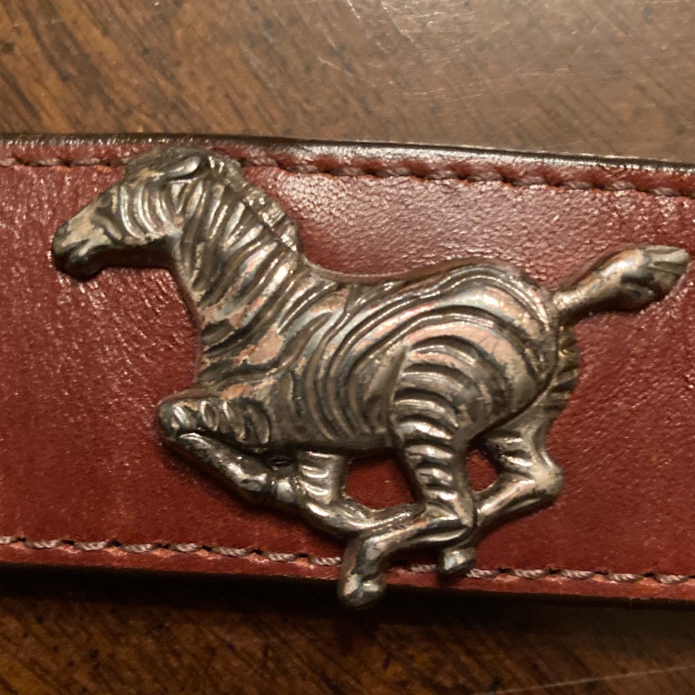 Honest by Brighton VINTAGE (1992)  “Endangered Species” Brown Leather Belt. - Picture 10 of 16